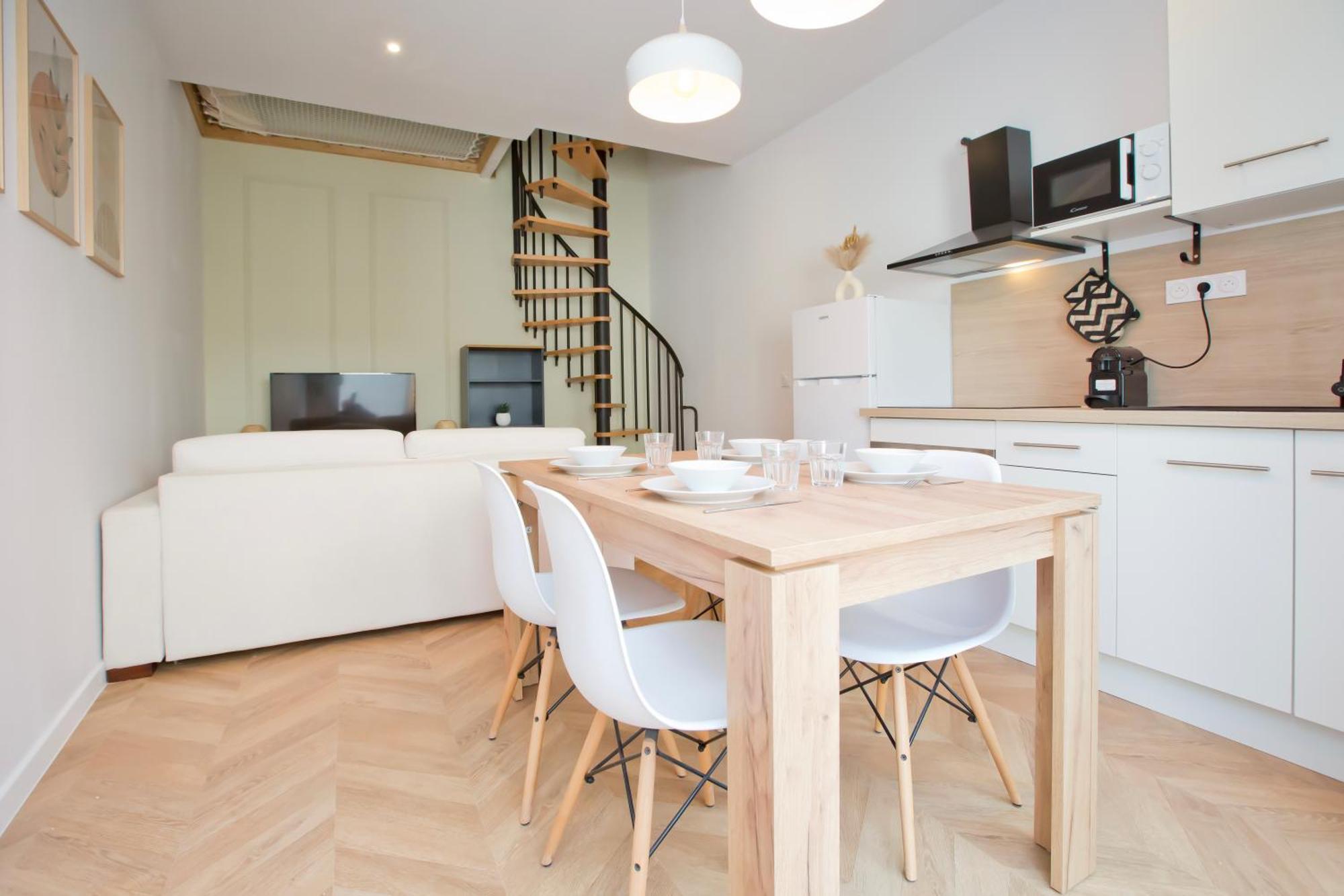 Appartamento Montsejour - Magnifique T2 Avec Filet Suspendu Tarbes Esterno foto